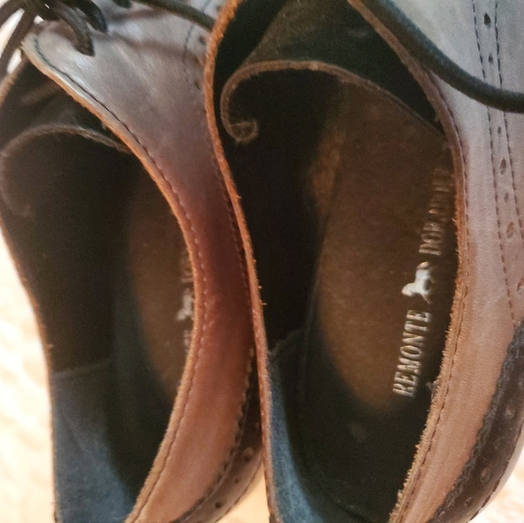 Dress Shoes - Picture 2 of 4